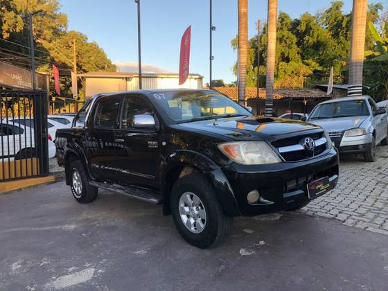 TOYOTA HILUX 3.0 SRV 4X4 CD 16V TURBO INTERCOOLER DIESEL 4P AUTOMÁTICO TOYOTA HILUX 3.0 SRV 4X4 CD 16V TURBO INTERCOOLER DIESEL 4P AUTOMÁTICO